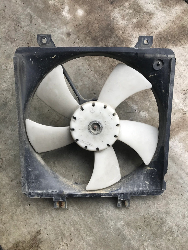 Radiator Cooling Fan Assembly Main Factory Used 1990-1993 NA Mazda Miata