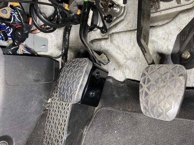 Clutch Pedal Extension RoadsterSport Aftermarket New 19902005 NA and