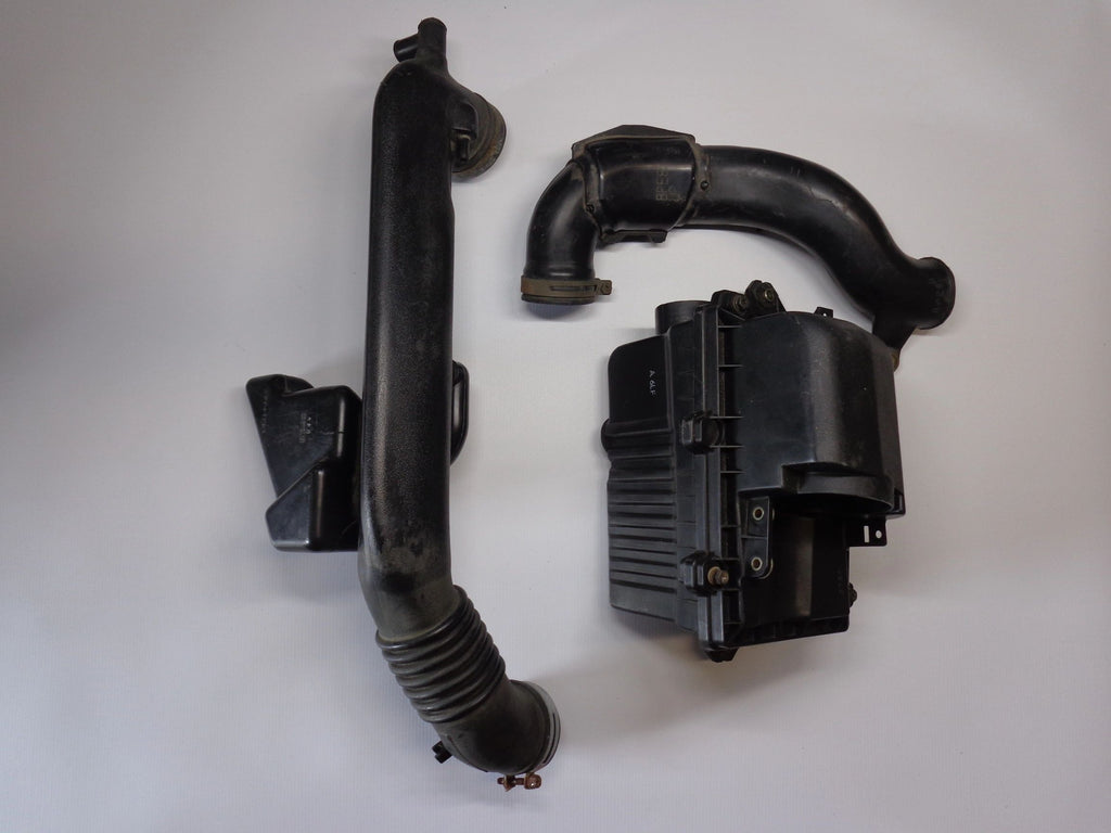 Air Intake System Complete 1.8 Liter Engine Factory Used 1994-1997 NA Mazda Miata