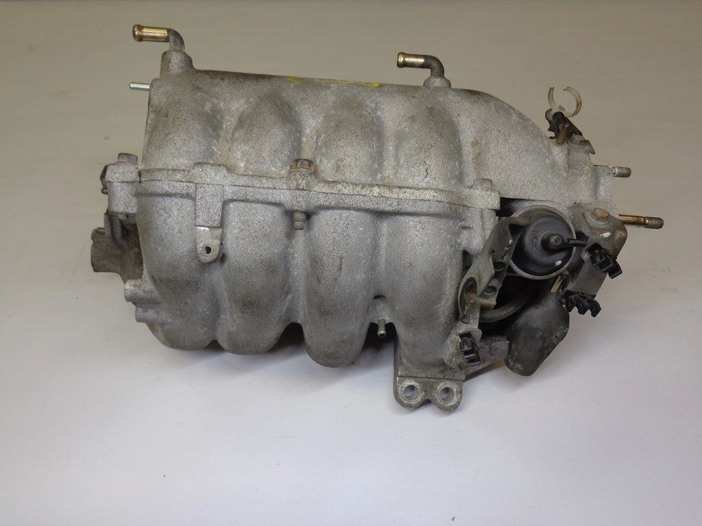 Intake Manifold 1.8 Liter Engine Factory Used 1999-2000 NB Mazda Miata