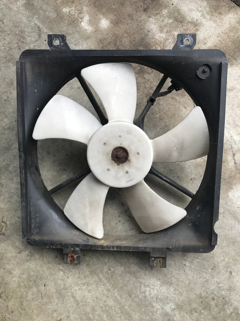 Radiator Cooling Fan Assembly Main Factory Used 1994-1997 NA Mazda Miata