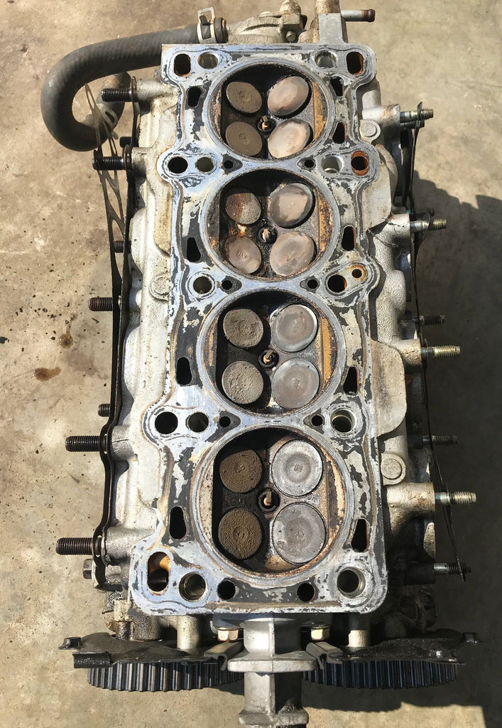 Cylinder Head Complete 1.8 Liter Engine Factory Used 1999-2000 Mazda Miata