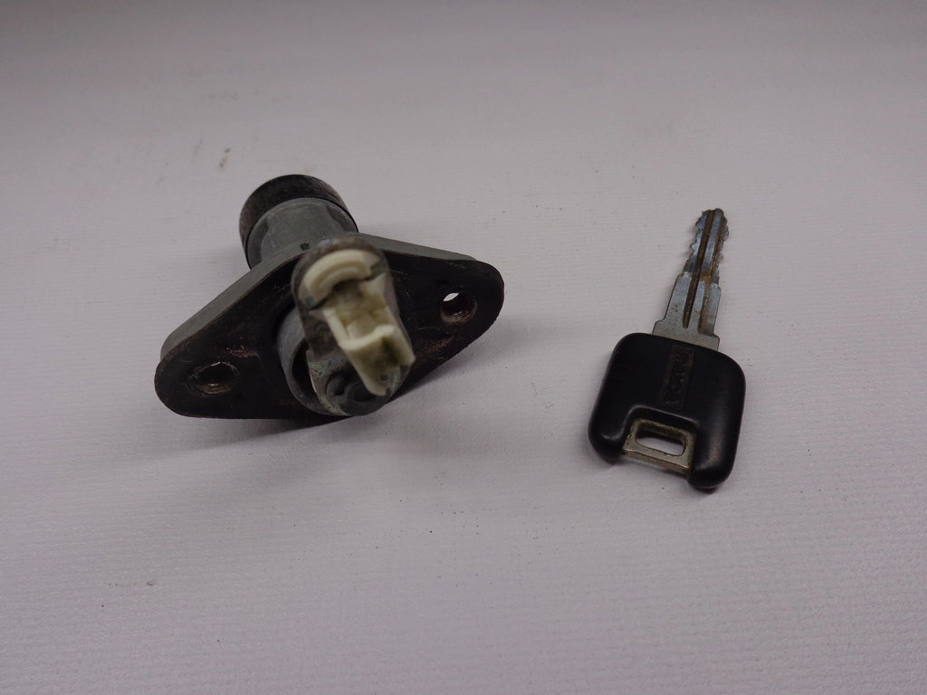 Trunk Lock Cylinder with Matching Key Factory Used 1990-1997 NA Mazda Miata