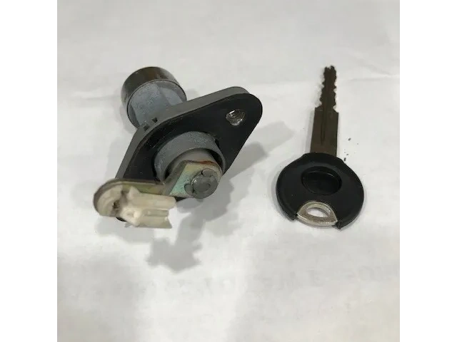 Trunk Lock Cylinder with Matching Key Factory Used 1990-1997 NA Mazda Miata