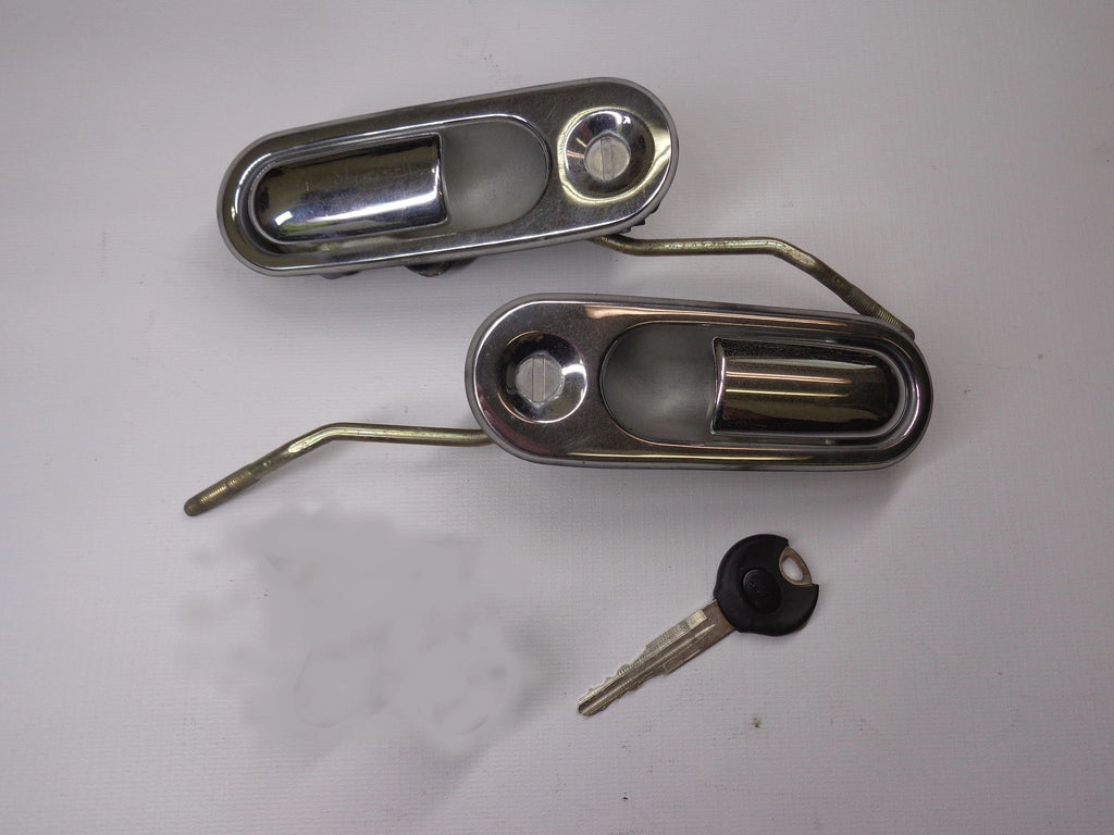 Exterior Door Handles Pair with Matching Key Factory Used 1990-1997 NA Mazda Miata