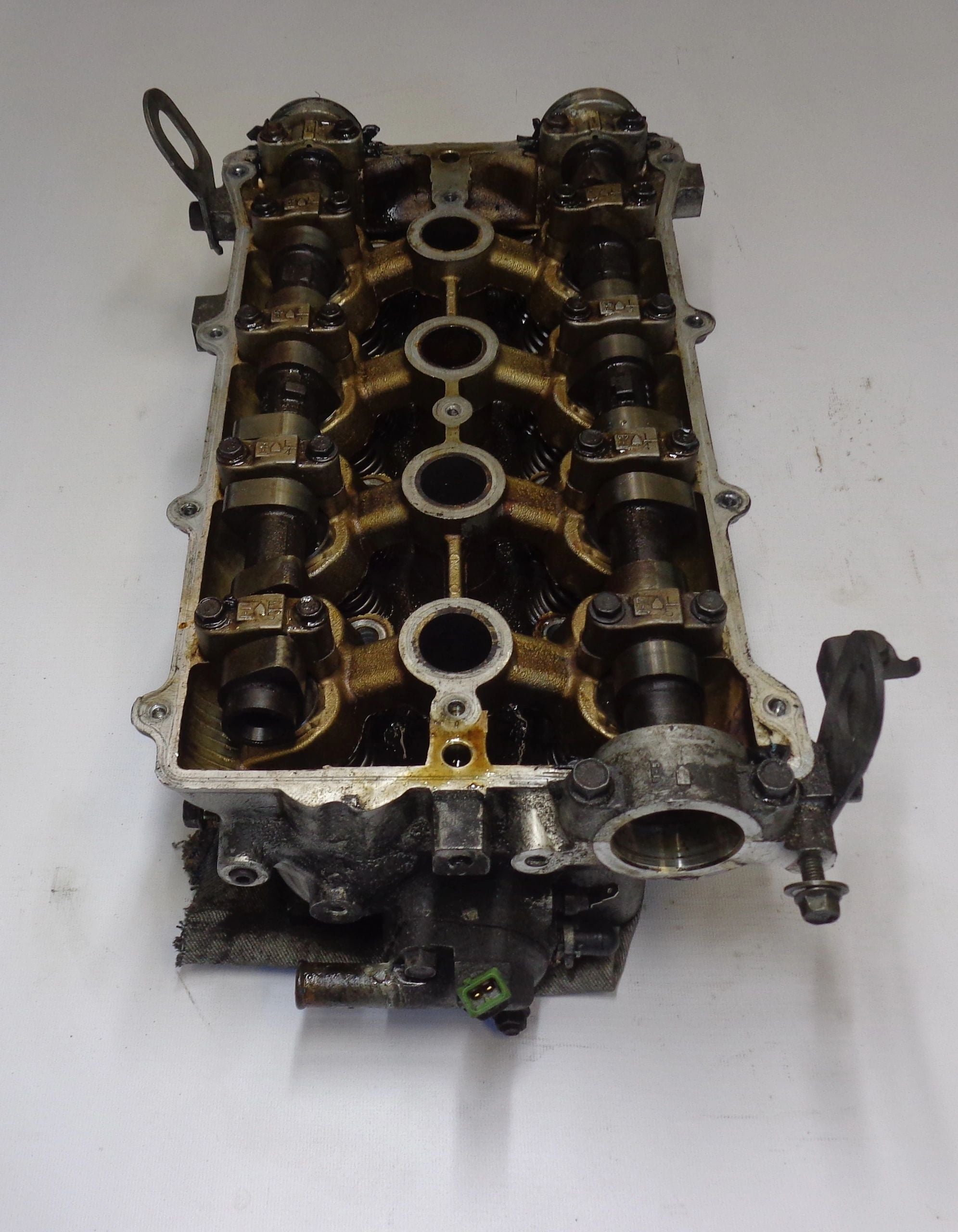 Cylinder Head Complete 1.6 Liter Engine Factory Used 1990-1993 NA Mazda  Miata