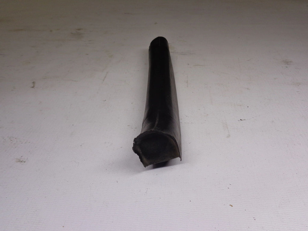 Convertible Top Seal Driver Side Middle Factory Used 1990-1997 NA Mazda Miata