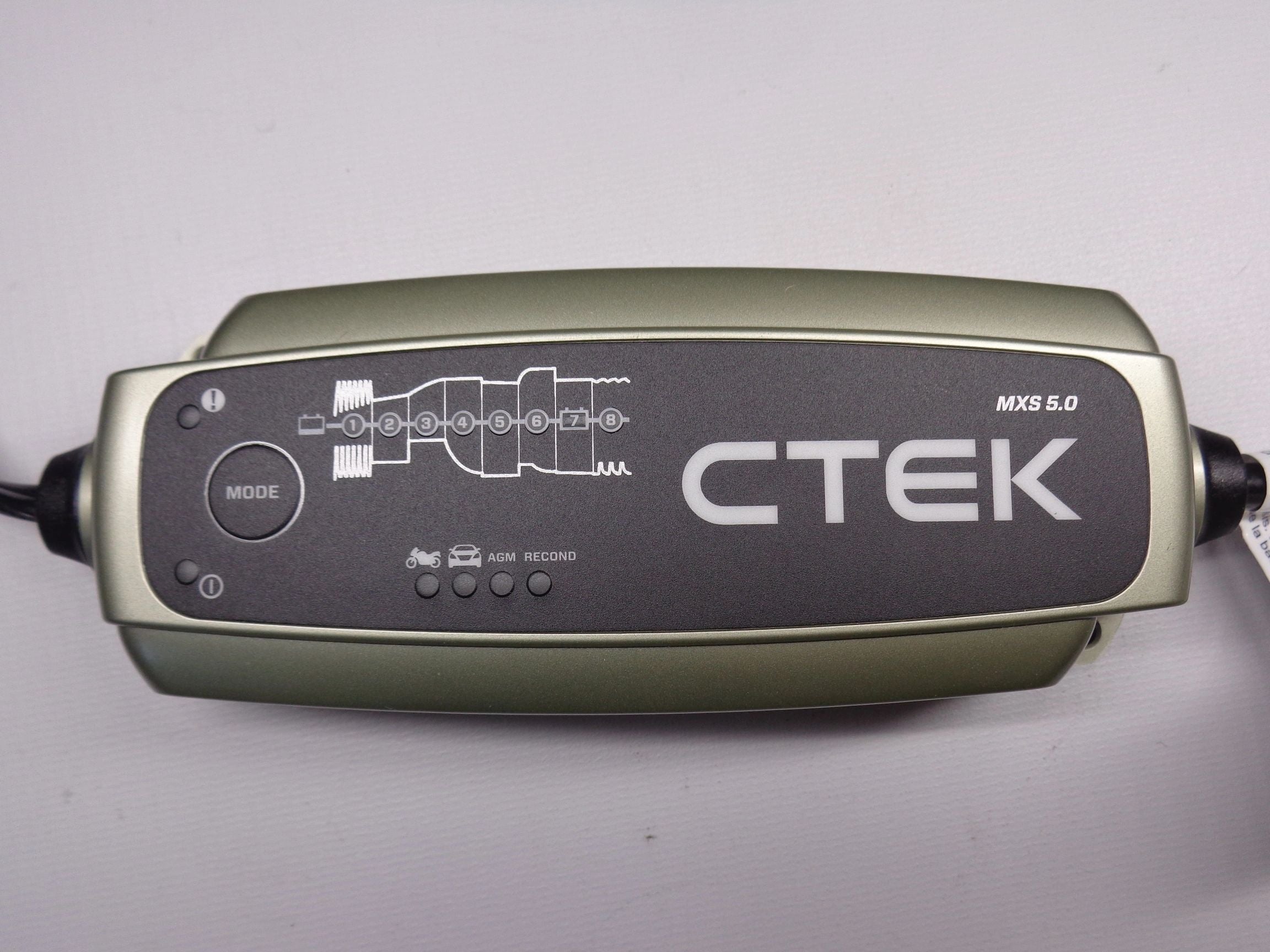CTEK MXS 5.0 BATTERY CARE KIT