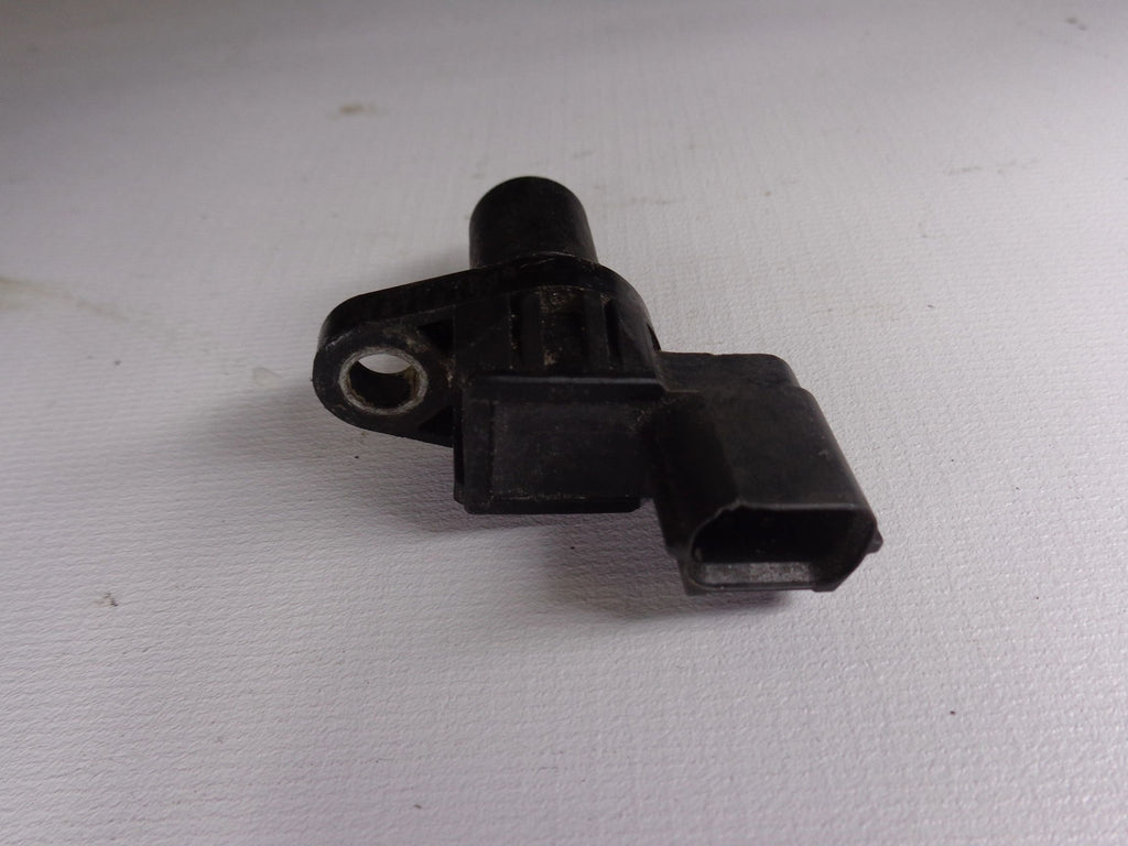 Camshaft Position Sensor 1.8 Liter Engine Factory Used 1999-2005 NB Mazda Miata