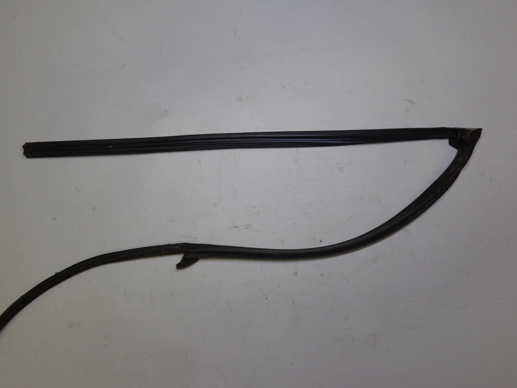 Door Seal Weatherstripping Factory Used 1990-1997 NA Mazda Miata