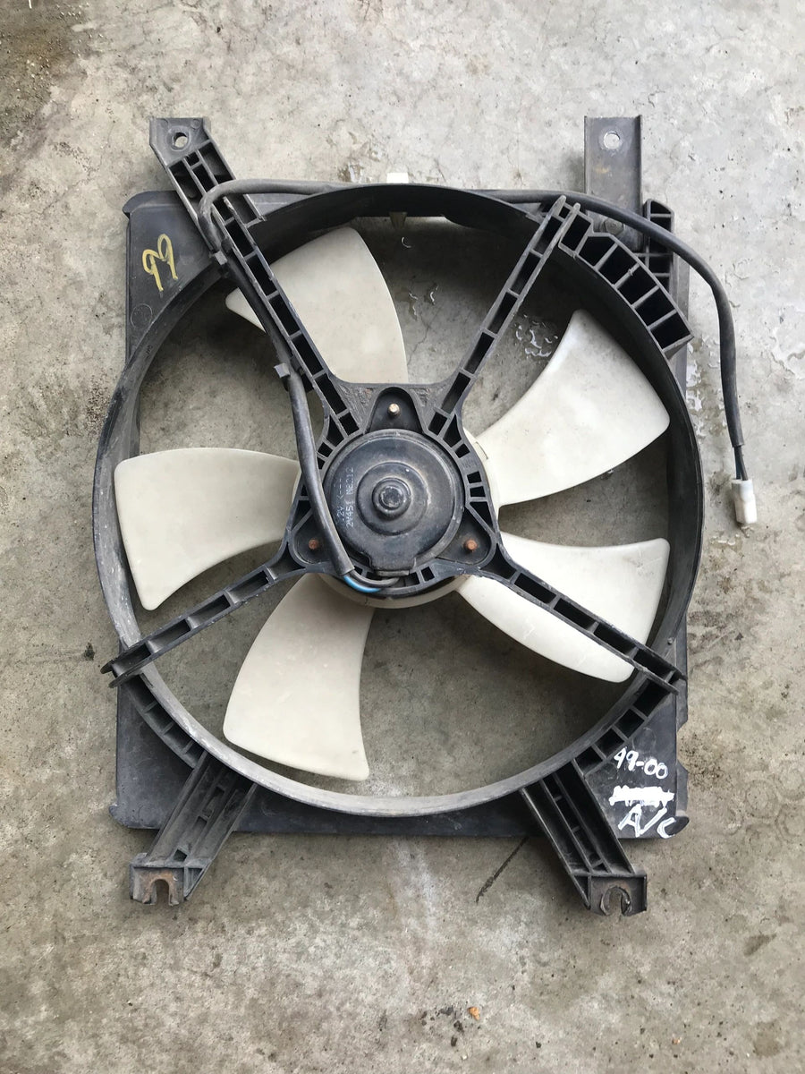 Radiator Cooling Fan Assembly Air Conditioning Factory Used 1999-2000 ...